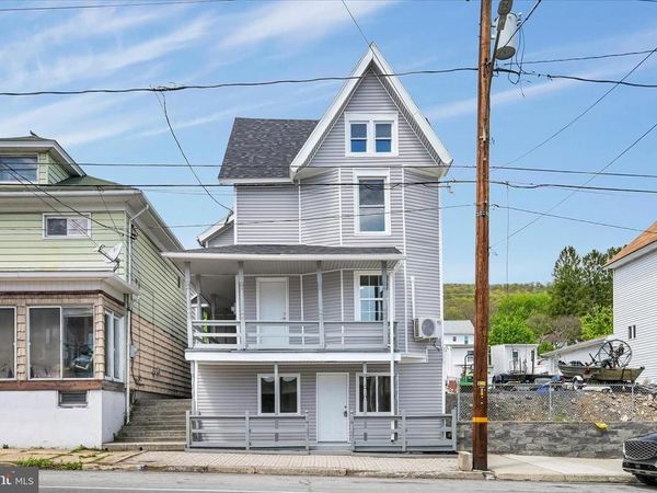111 113 E GRAND AVENUE, TOWER CITY, PA 17980