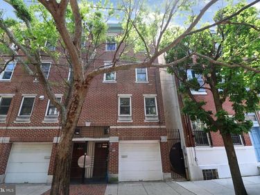 324 QUEEN STREET, Unit B, PHILADELPHIA, PA 19147