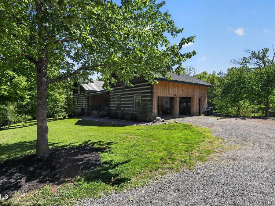 Property Image 37
