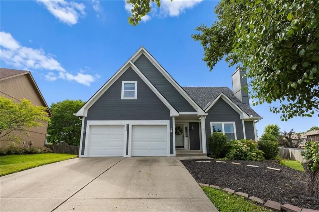7324 N Manchester Avenue, Kansas City, MO 64158 Main Photo