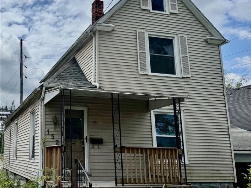 152 Garvin Avenue, Elyria, OH 44035 Photo 1