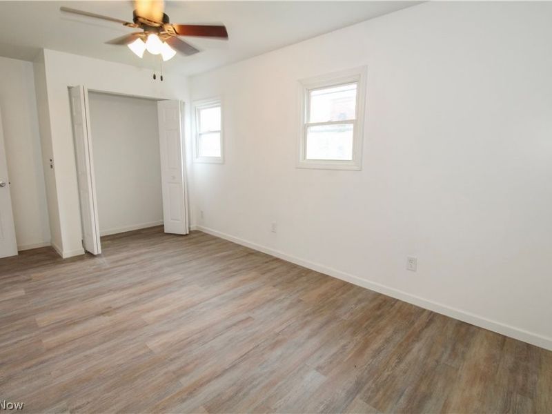 152 Garvin Avenue, Elyria, OH 44035 Photo 10