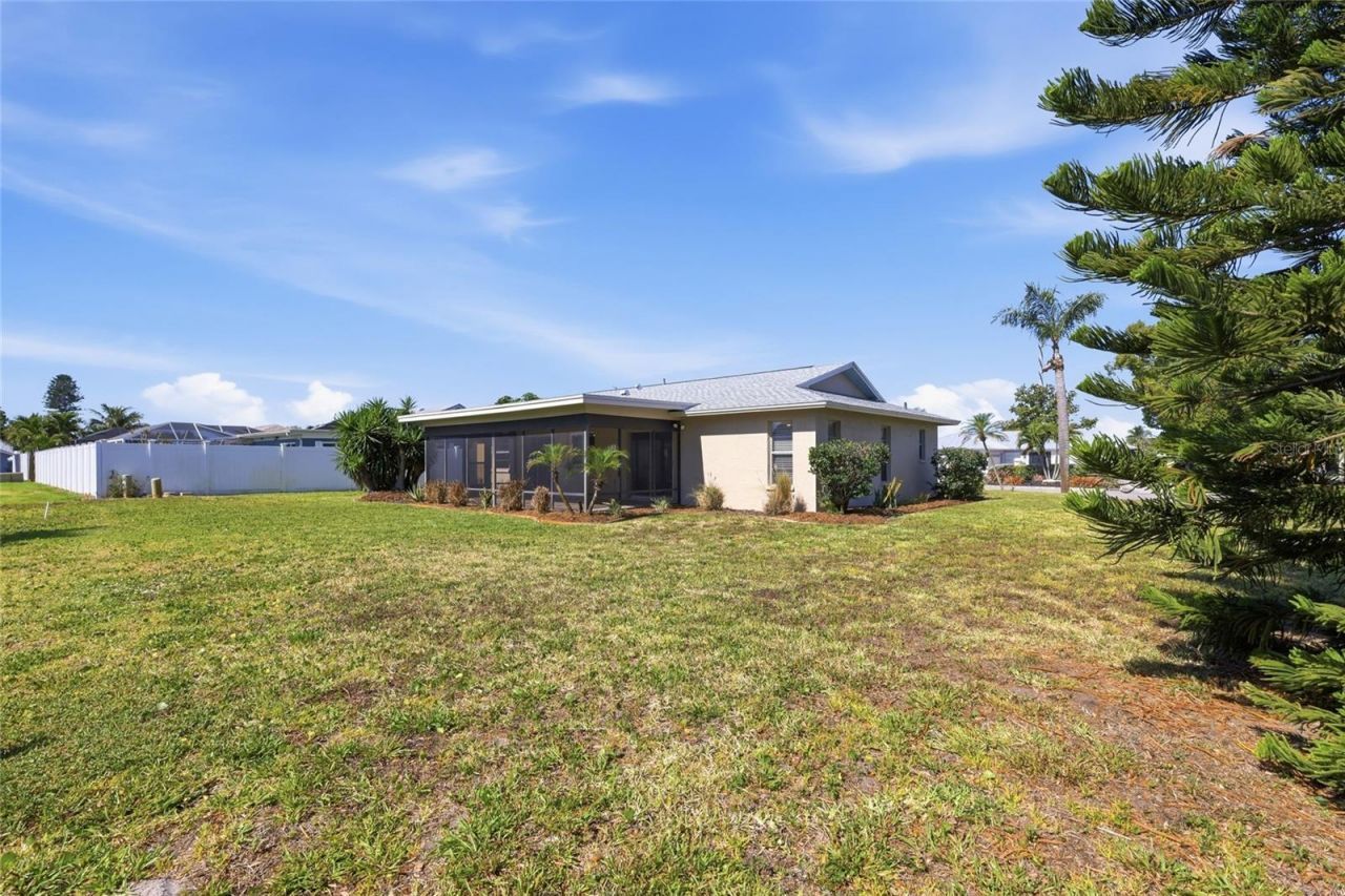 1801 70th Street W, Bradenton, FL 34209 Photo
