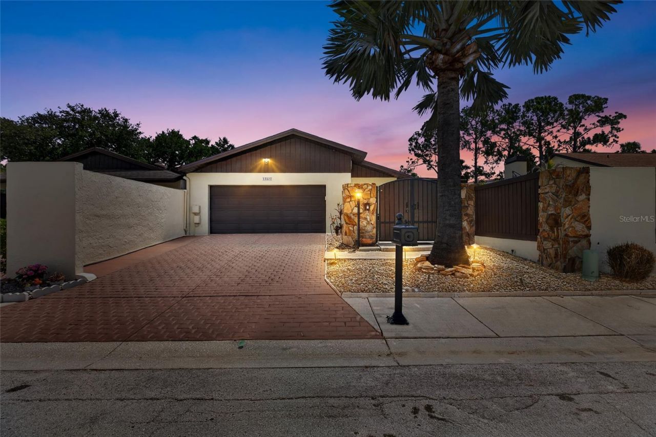 13522 Avista Drive, Tampa, FL 33624 Photo