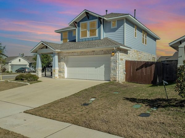 236 Oakstone DR, Georgetown, TX 78628