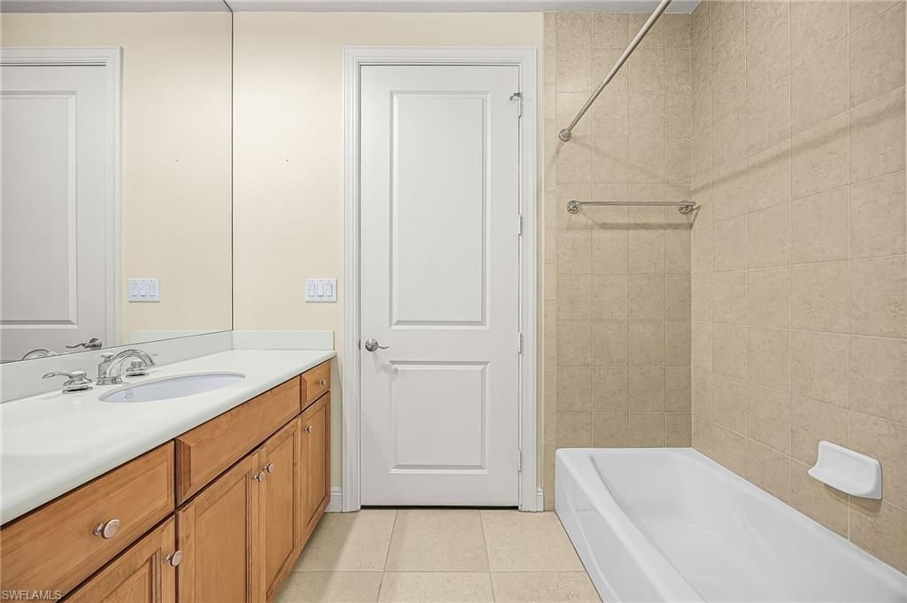 4192 Bay Beach Ln, Unit 8105, Fort Myers Beach, FL 33931 Photo