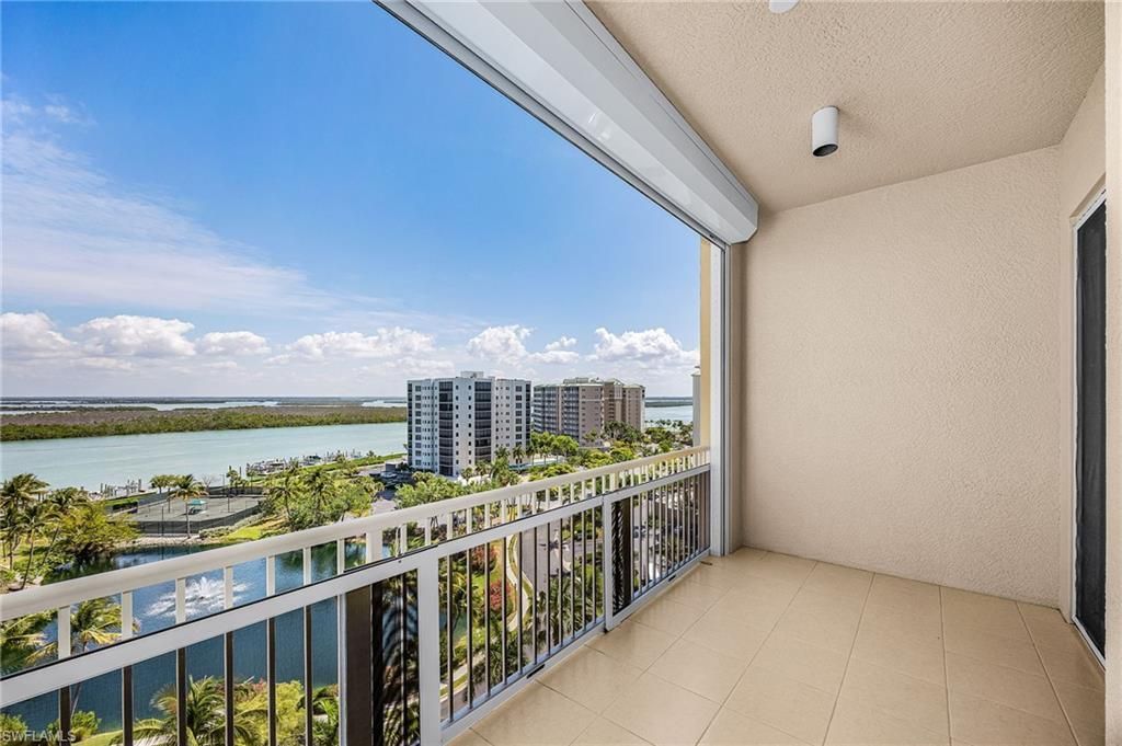 4192 Bay Beach Ln, Unit 8105, Fort Myers Beach, FL 33931 Photo
