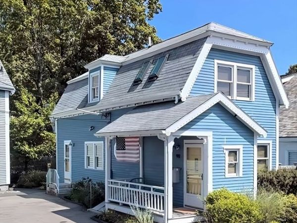 90 Belknap St, Concord, MA 01742