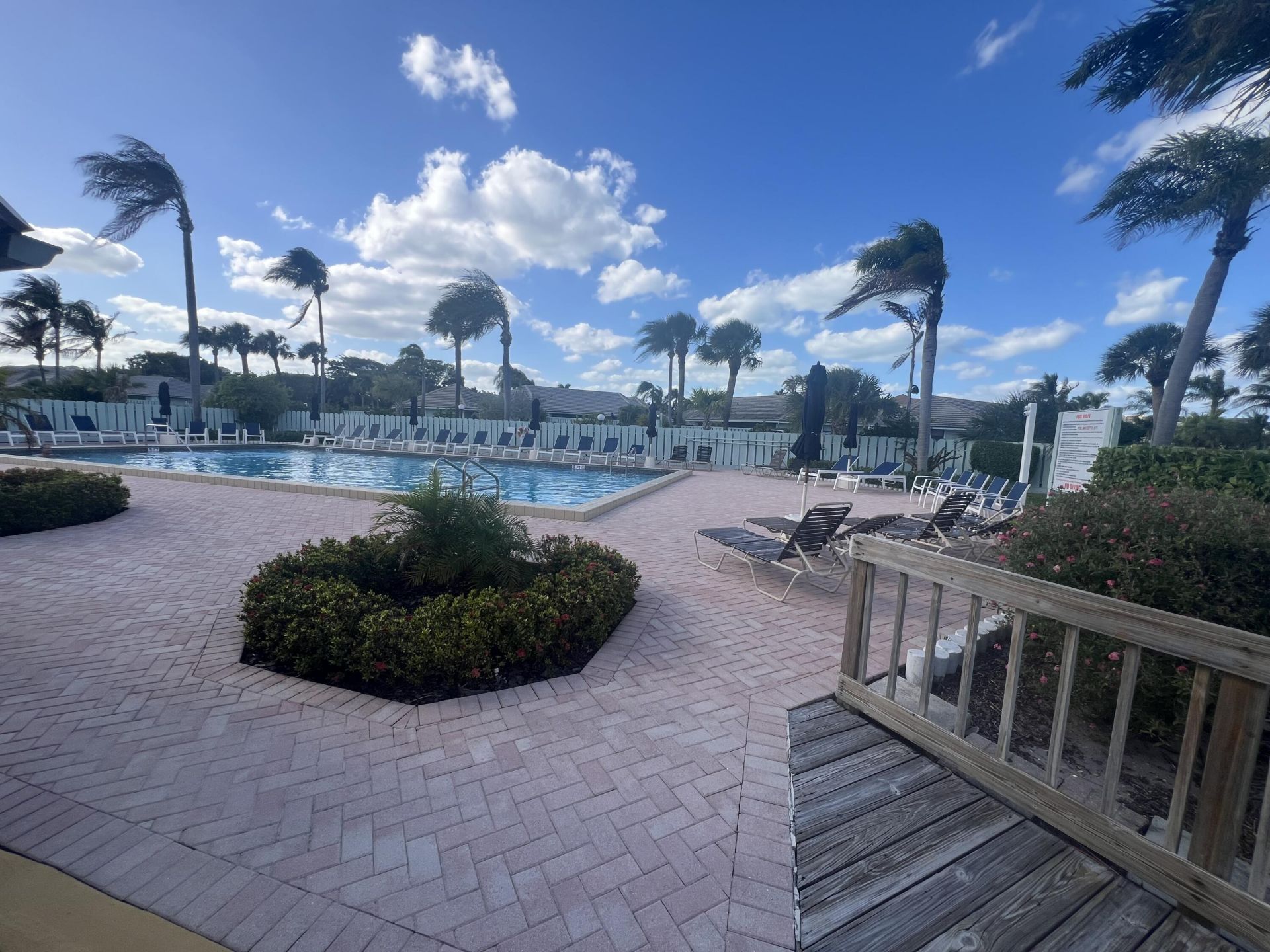 1127 E Seminole Avenue, Unit 16d, Jupiter, FL 33477 Photo