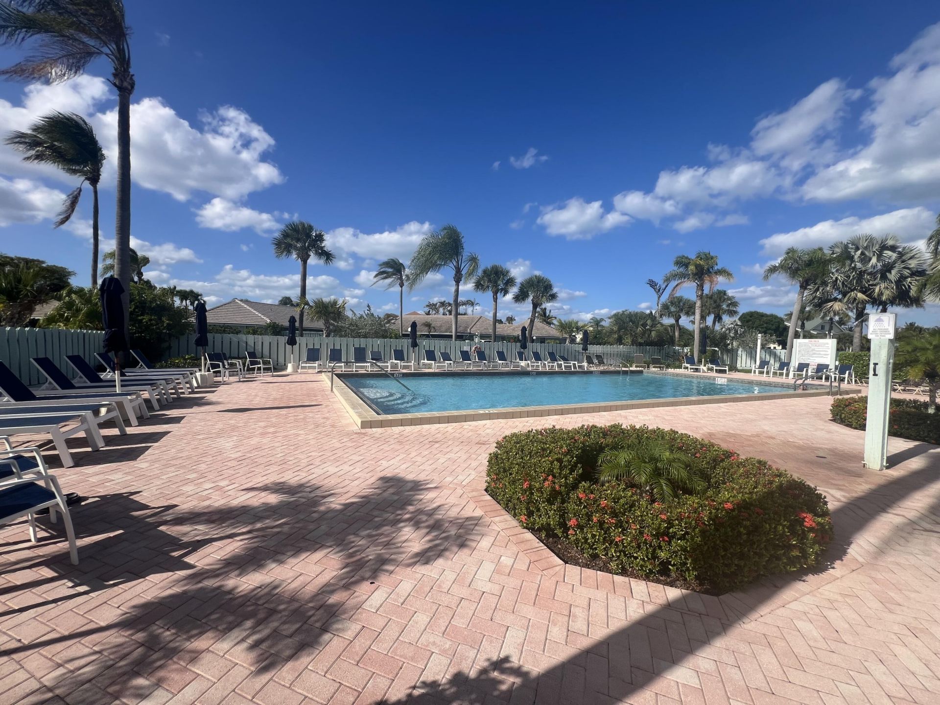 1127 E Seminole Avenue, Unit 16d, Jupiter, FL 33477 Photo