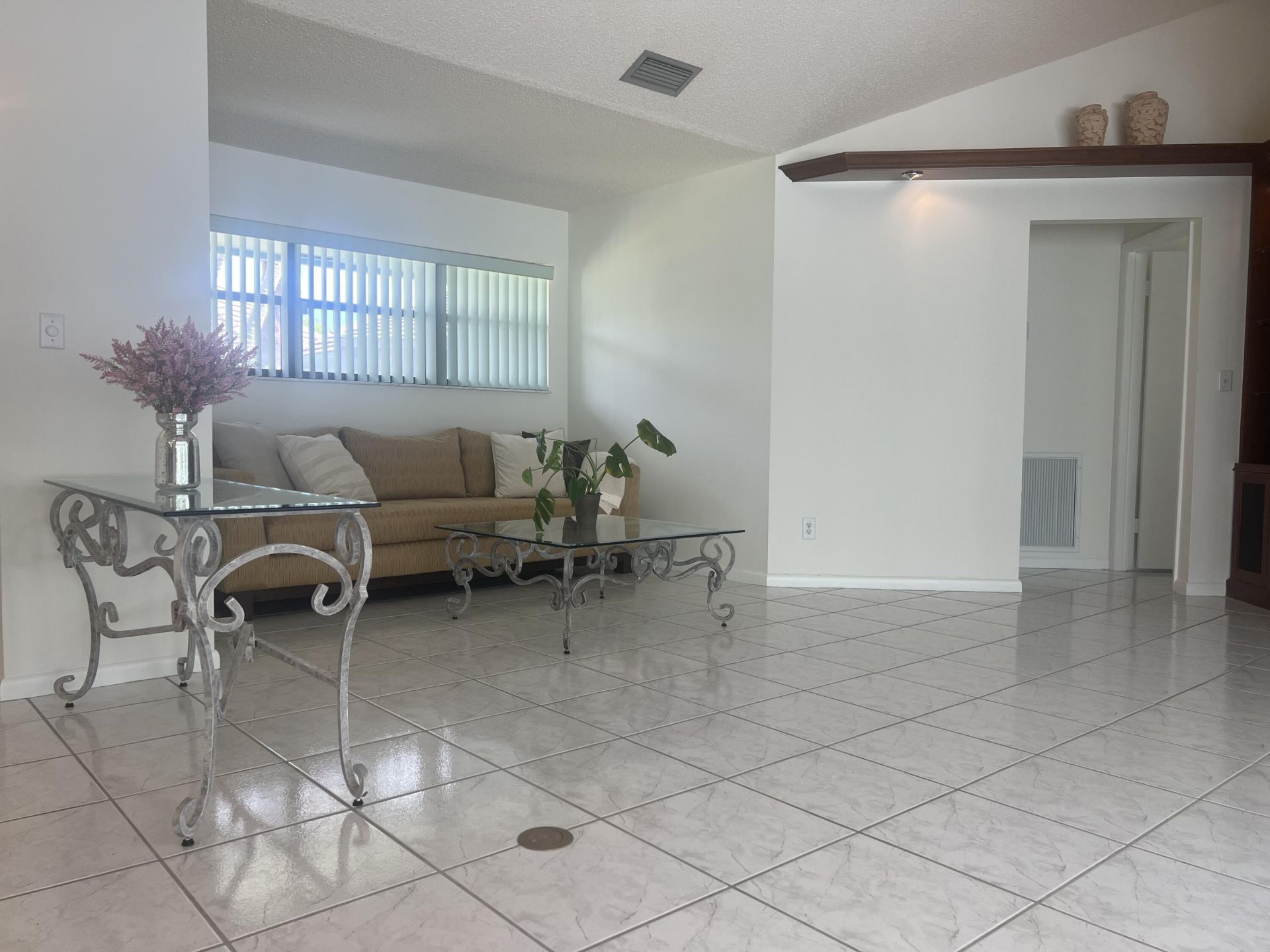 1127 E Seminole Avenue, Unit 16d, Jupiter, FL 33477 Photo