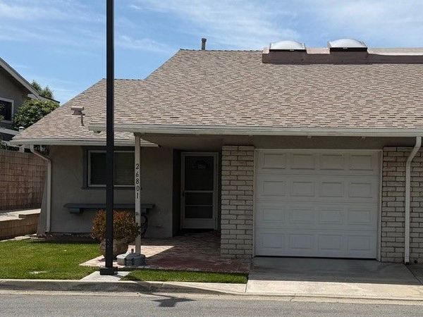 26801 Circle Of The Oaks, Newhall, CA 91321