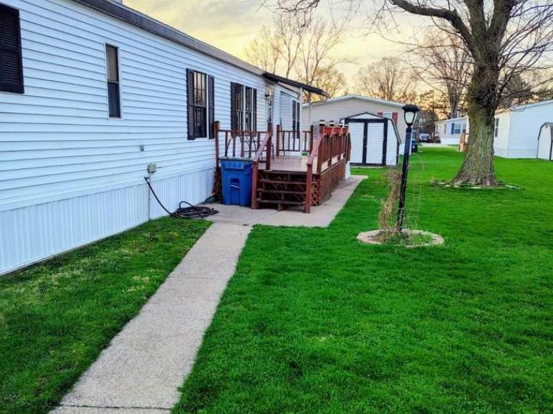 134 W Birchard, Sandusky, OH 44870 Photo 2
