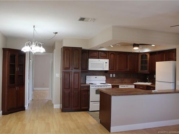 2600 S Kanner Highway, Unit A9, Stuart, FL 34994