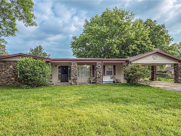 458 James Way , Harrison, AR 72601
