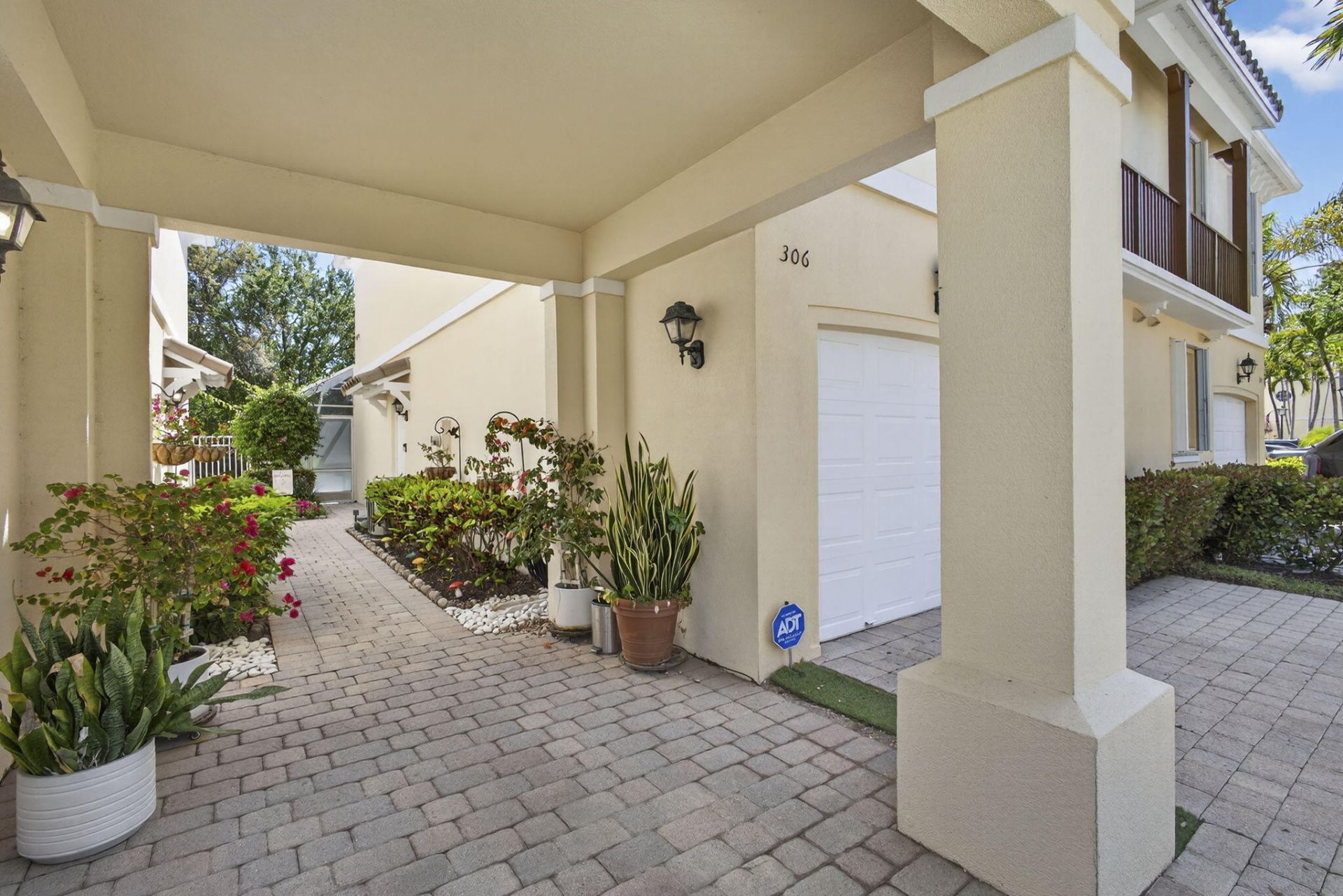 306 Salinas Drive, Palm Beach Gardens, FL 33410 Photo