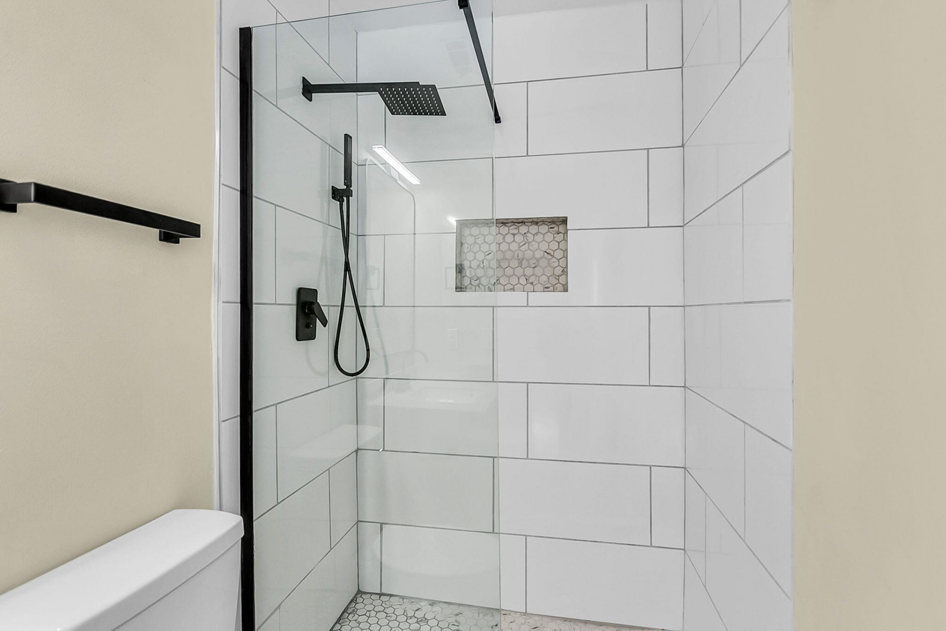 409 Robin Drive Photo 21