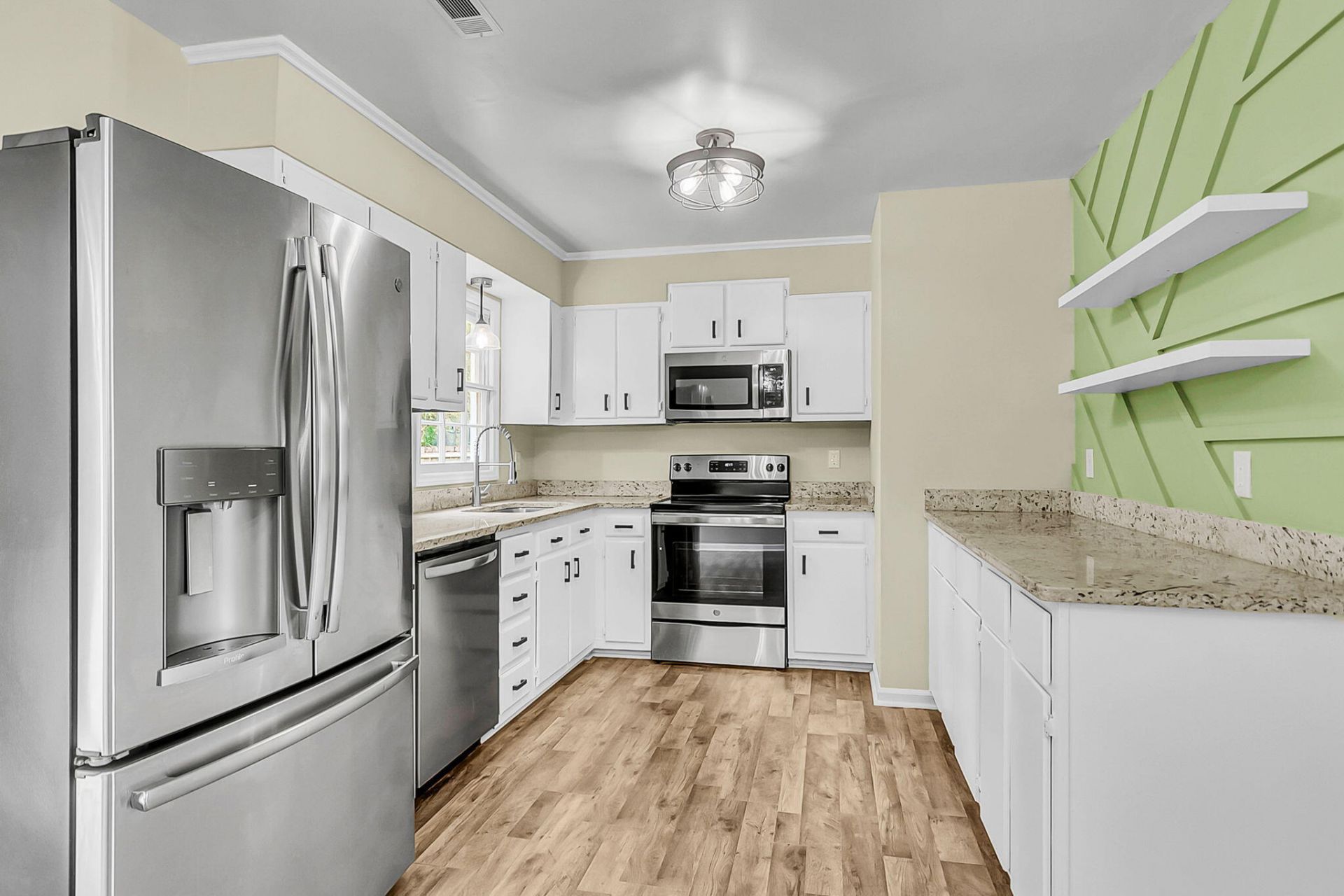 409 Robin Drive Photo 24
