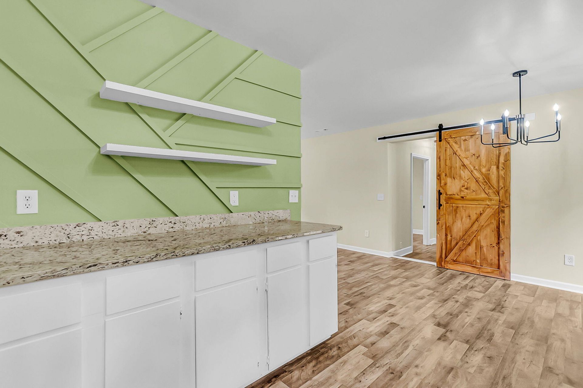 409 Robin Drive Photo 26