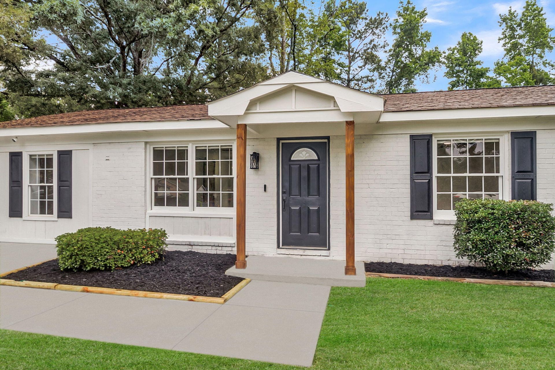 409 Robin Drive Photo 4