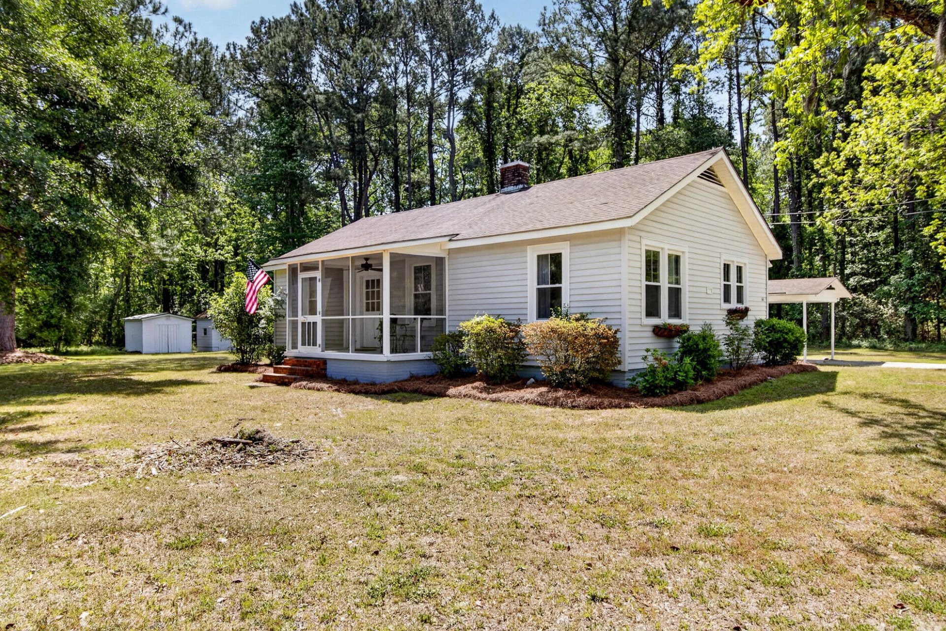 161 Liberty Street Photo 12
