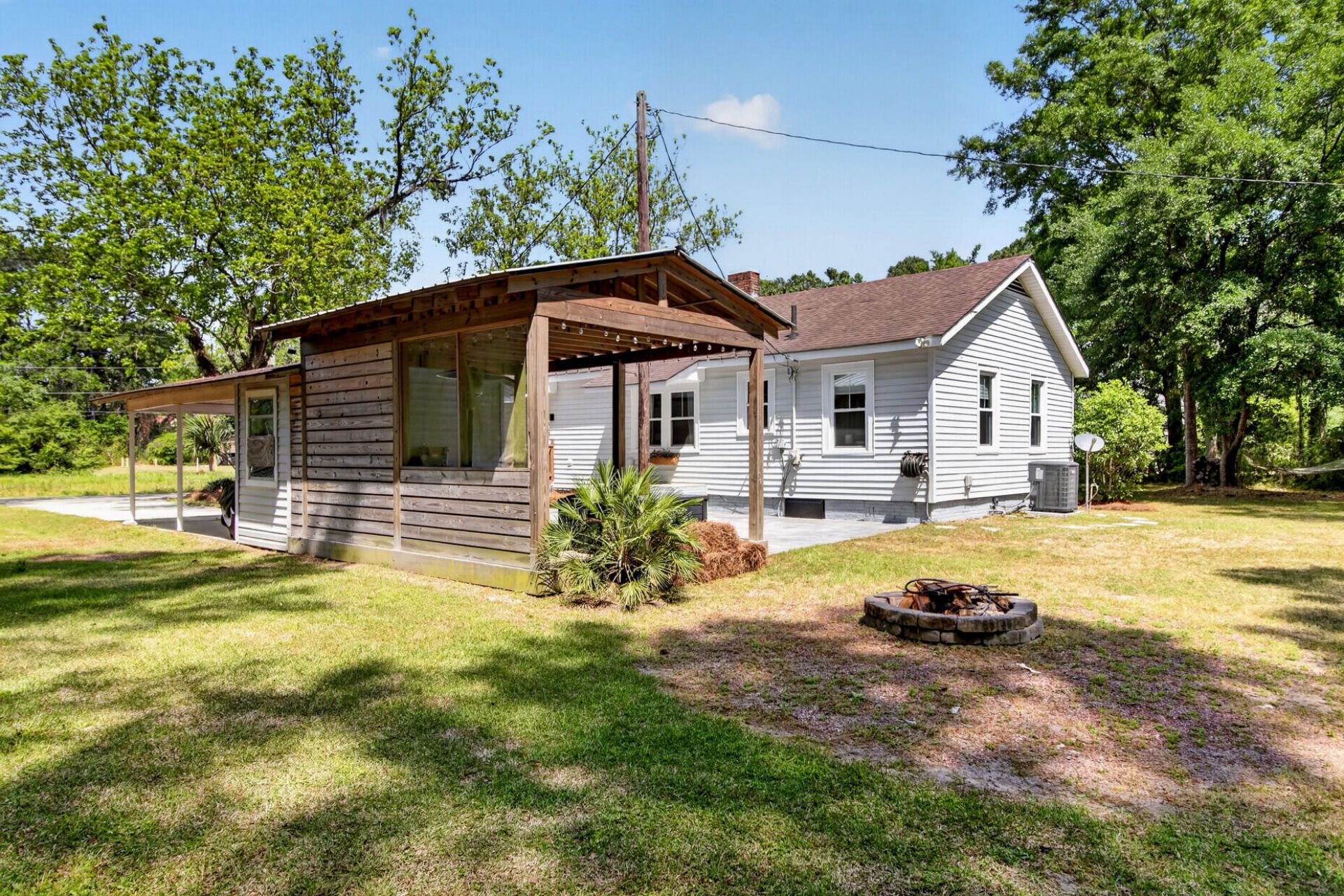 161 Liberty Street Photo 16