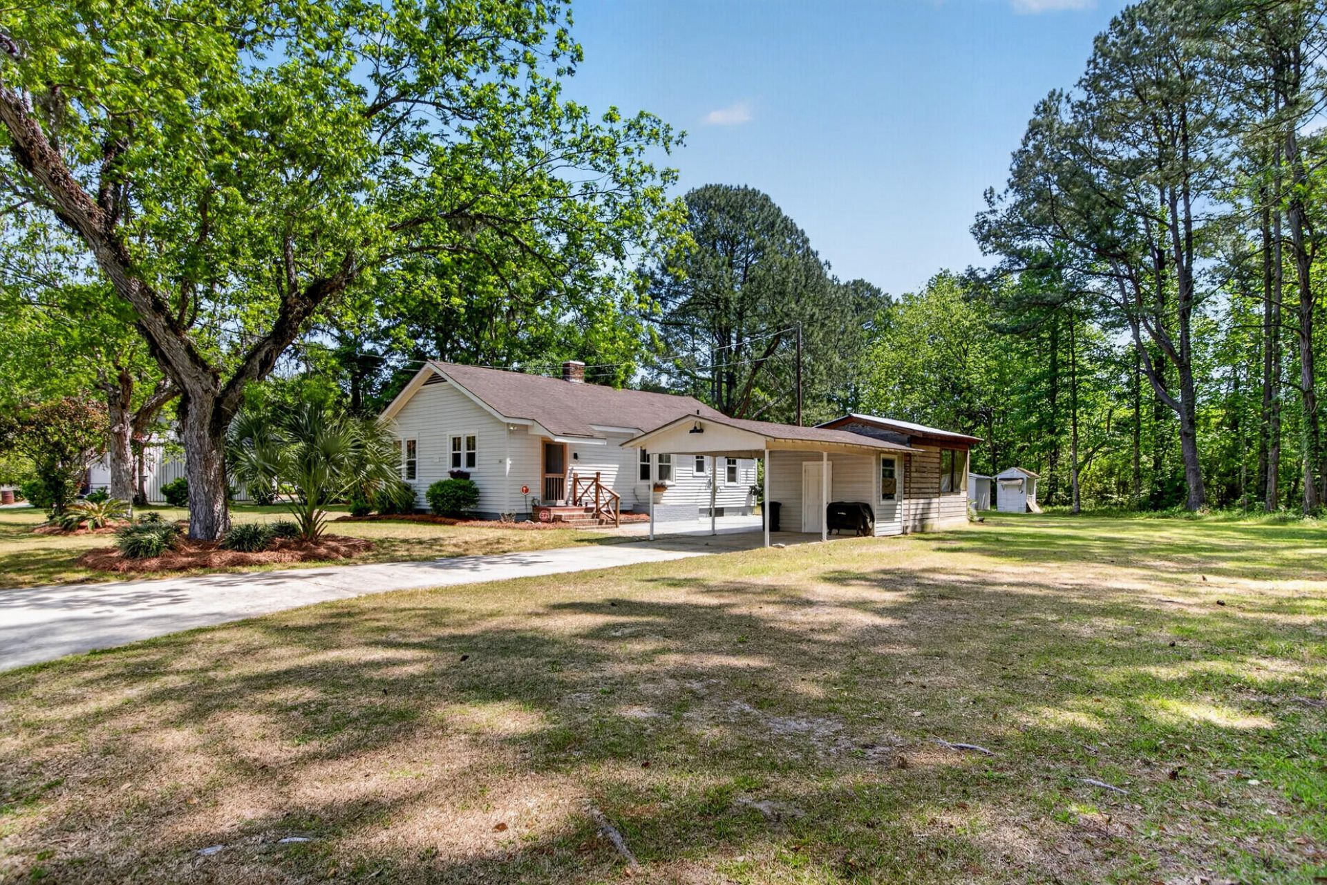 161 Liberty Street Photo 17
