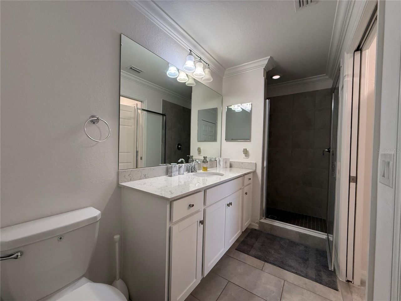 17810 Gawthrop Drive , Unit 305, Bradenton, FL 34211 Photo
