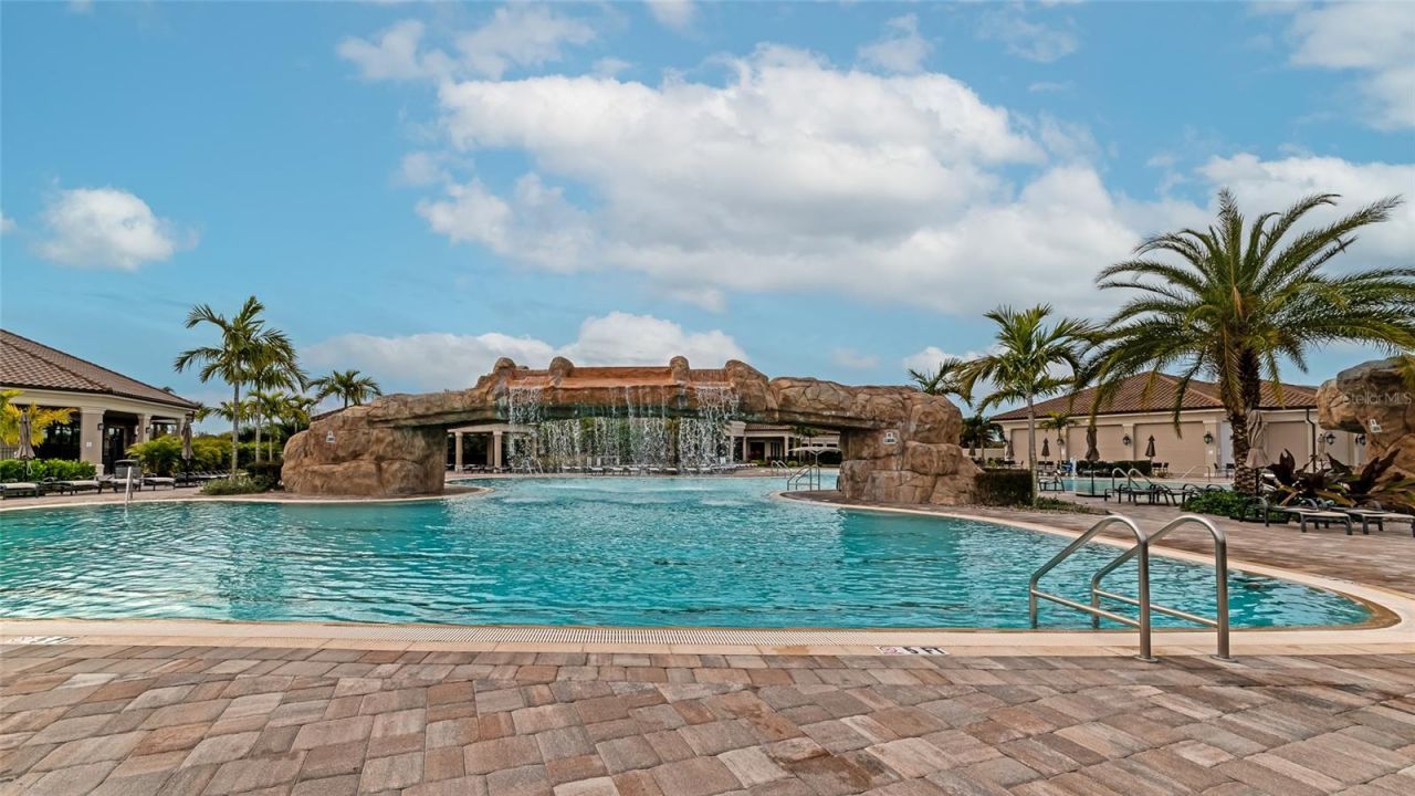 17810 Gawthrop Drive , Unit 305, Bradenton, FL 34211 Photo