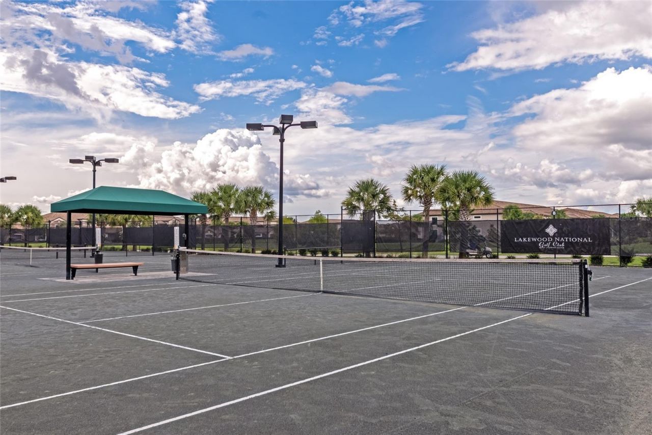 17810 Gawthrop Drive , Unit 305, Bradenton, FL 34211 Photo