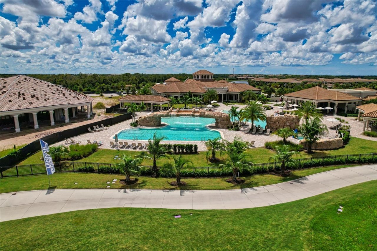 17810 Gawthrop Drive , Unit 305, Bradenton, FL 34211 Photo