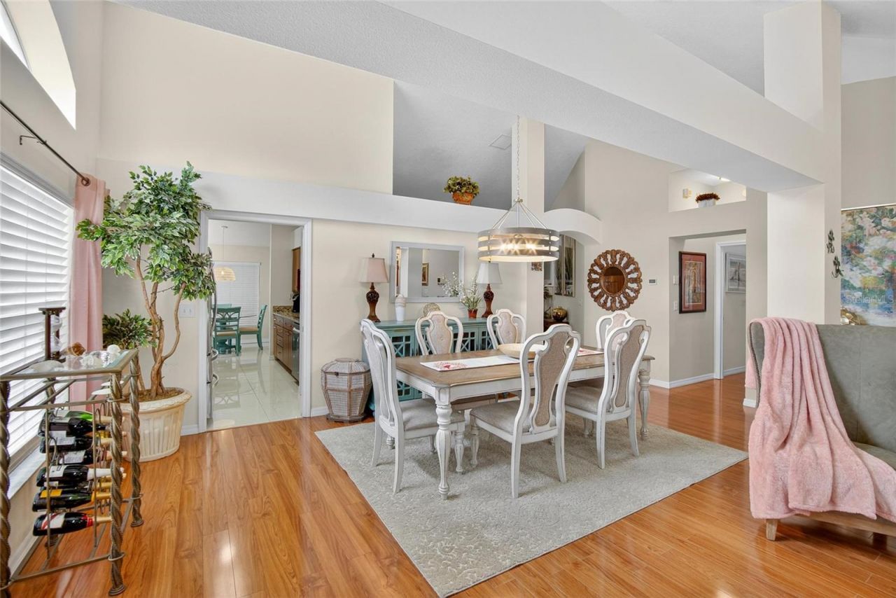 13029 Prestwick Drive , Riverview, FL 33579 Photo