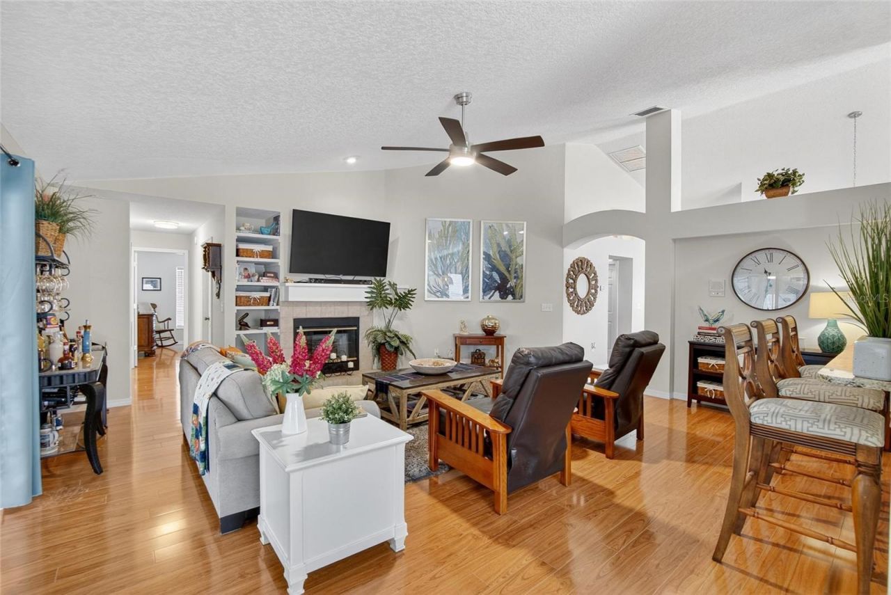 13029 Prestwick Drive , Riverview, FL 33579 Photo