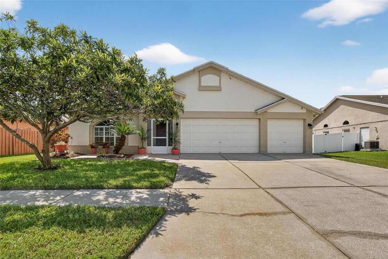 13029 Prestwick Drive , Riverview, FL 33579 Photo