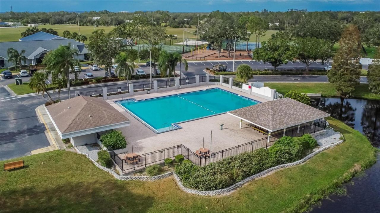 13029 Prestwick Drive , Riverview, FL 33579 Photo