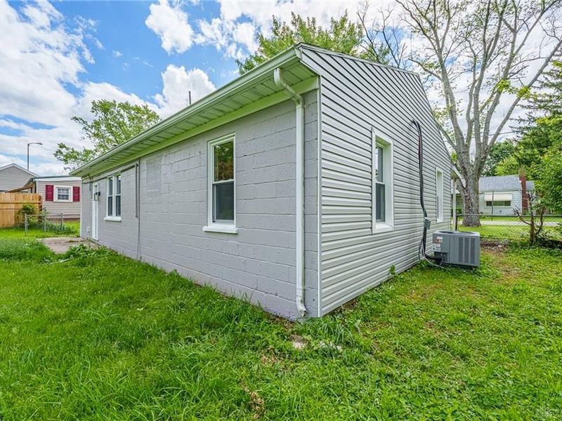 330 Saint Paul Avenue, Springfield Township, OH 45504 Photo 24