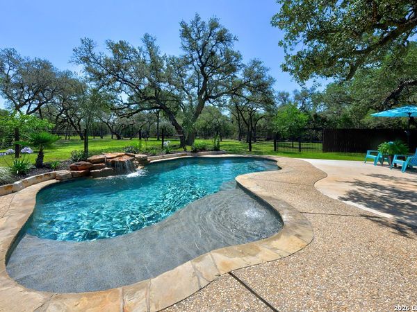101 CIBOLO HOLLOW N, Fair Oaks Ranch, TX 78015