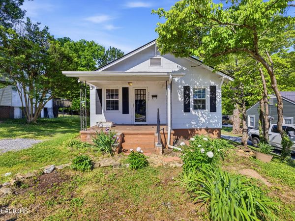 2111 Eastview Ave, Jefferson City, TN 37760