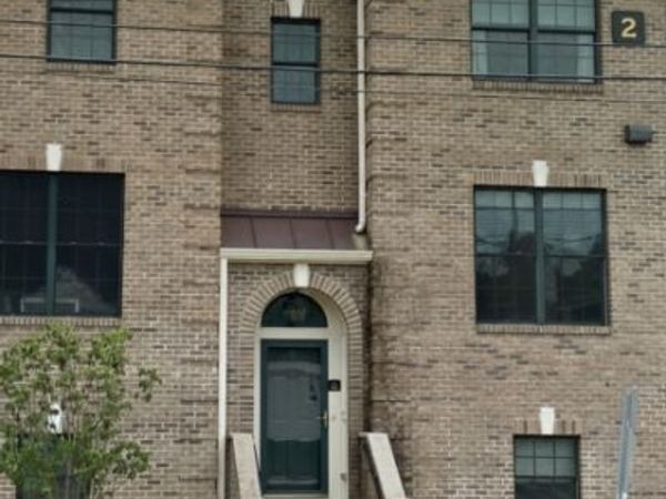 64 Bloomfield Ave, Essex Fells, NJ 07021