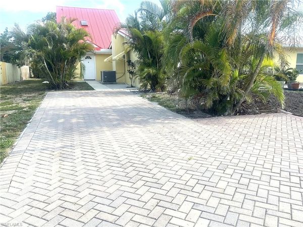 Unit B, NAPLES, FL 34108