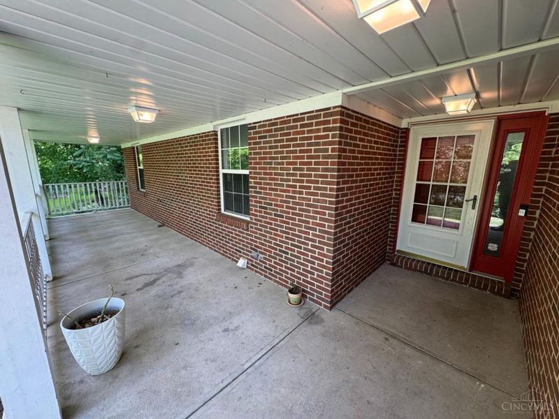 6954 Bridges Road, Anderson Twp, OH 45230 Photo 3