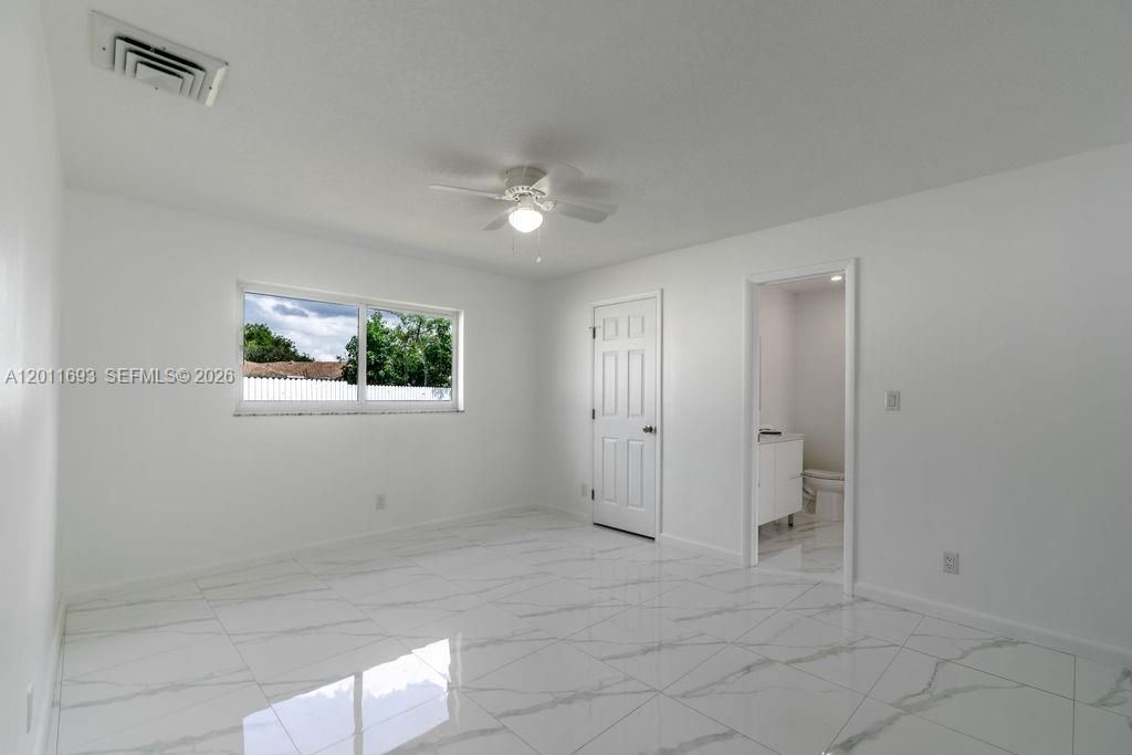 510 NW 97th Ter , Pembroke Pines, FL 33024 Photo