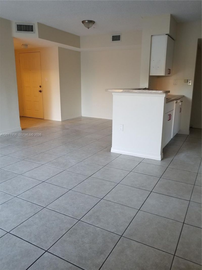 15241 SW 80th St, Unit 201, Miami, FL 33193 Photo