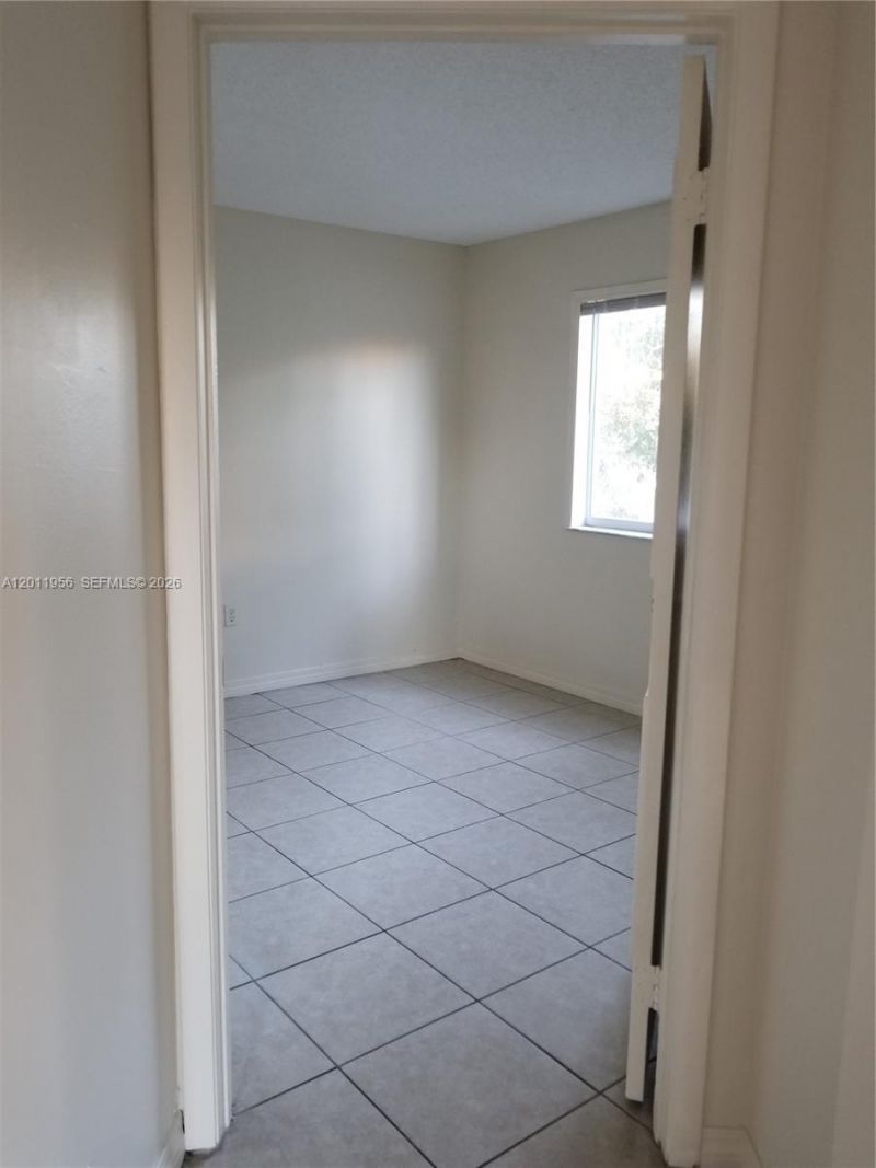 15241 SW 80th St, Unit 201, Miami, FL 33193 Photo