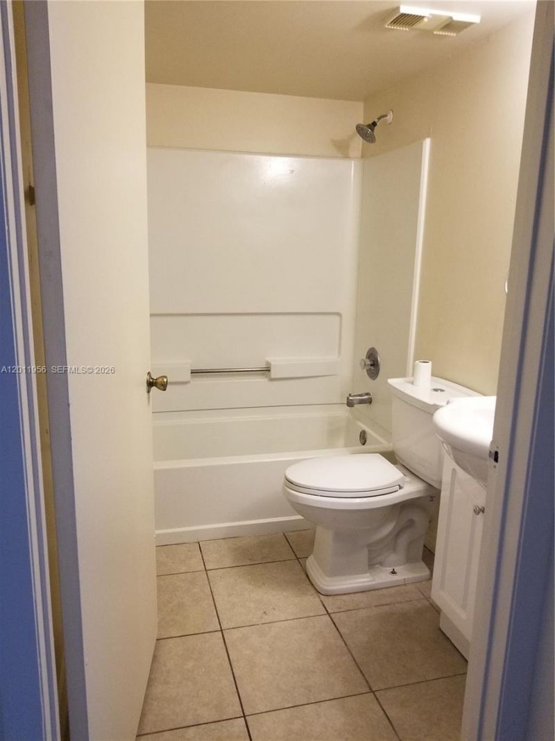 15241 SW 80th St, Unit 201, Miami, FL 33193 Photo