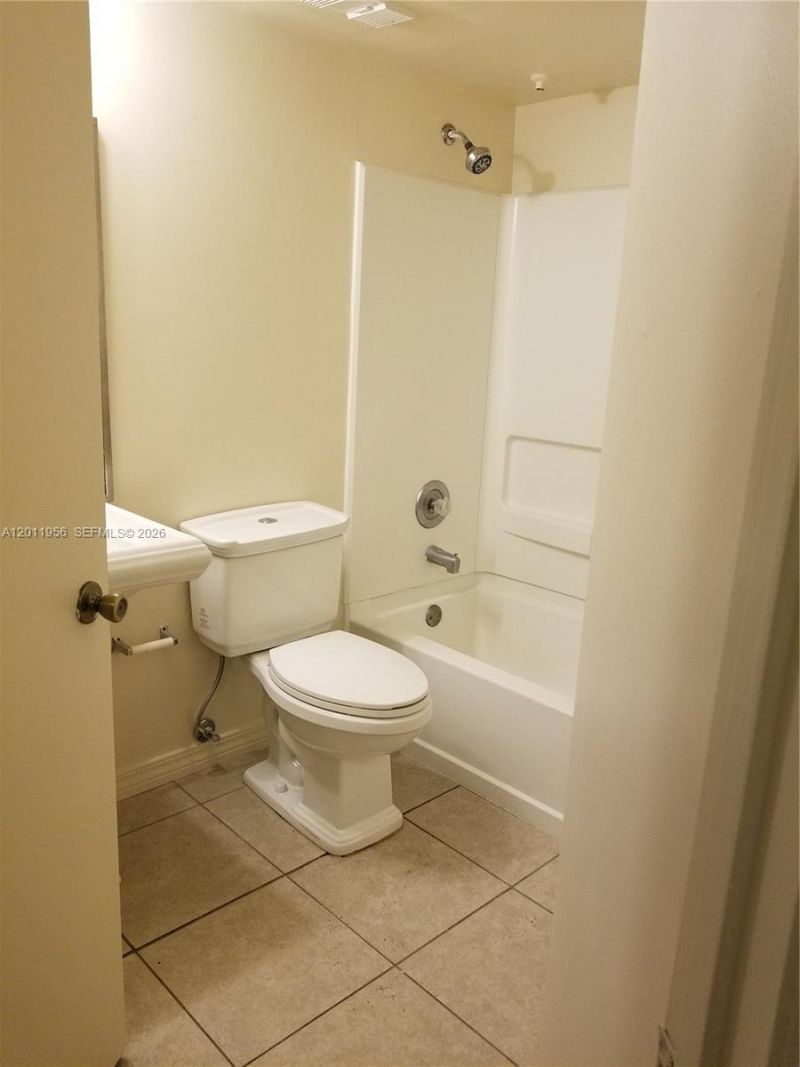 15241 SW 80th St, Unit 201, Miami, FL 33193 Photo