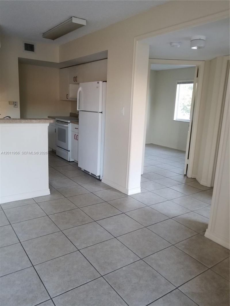 15241 SW 80th St, Unit 201, Miami, FL 33193 Photo