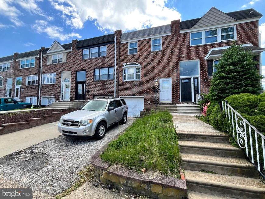 12215 Sweet Briar Road, Philadelphia, PA 19154 Main Photo