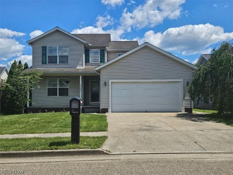 1206 Patriot Place SW, Massillon, OH 44647 Photo 1
