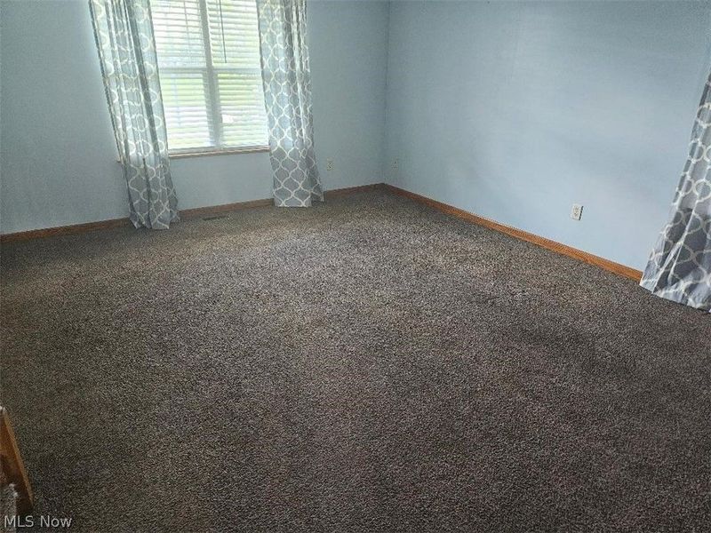 1206 Patriot Place SW, Massillon, OH 44647 Photo 3